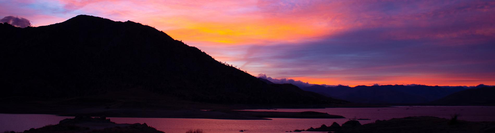 伊莎贝拉湖日落-照片由艾米·纳尔逊